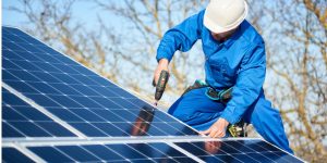 Installation Maintenance Panneaux Solaires Photovoltaïques à Maletable
